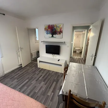 Cozy Seafront Studio * Vallauris